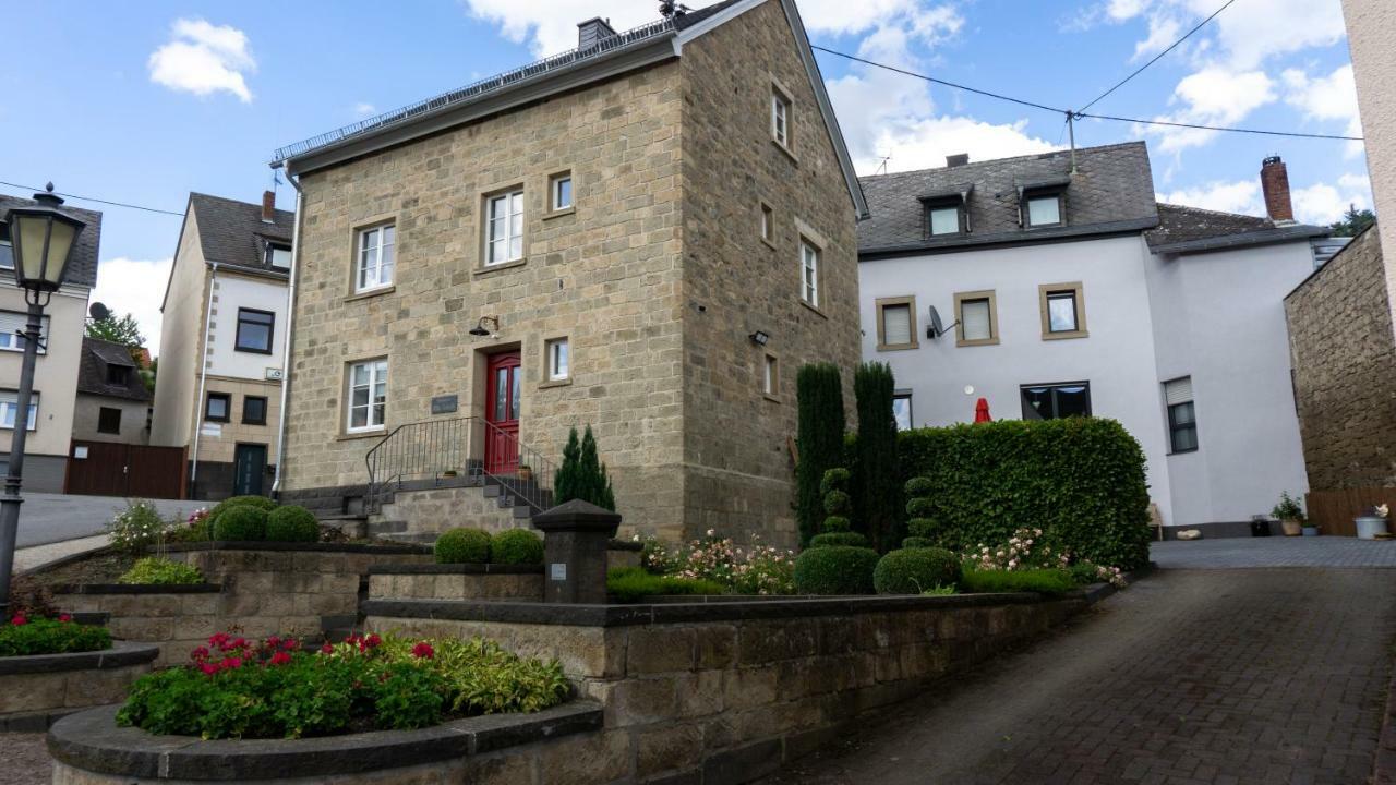 Ferienhaus Alte Schule Volkesfeld Exteriör bild